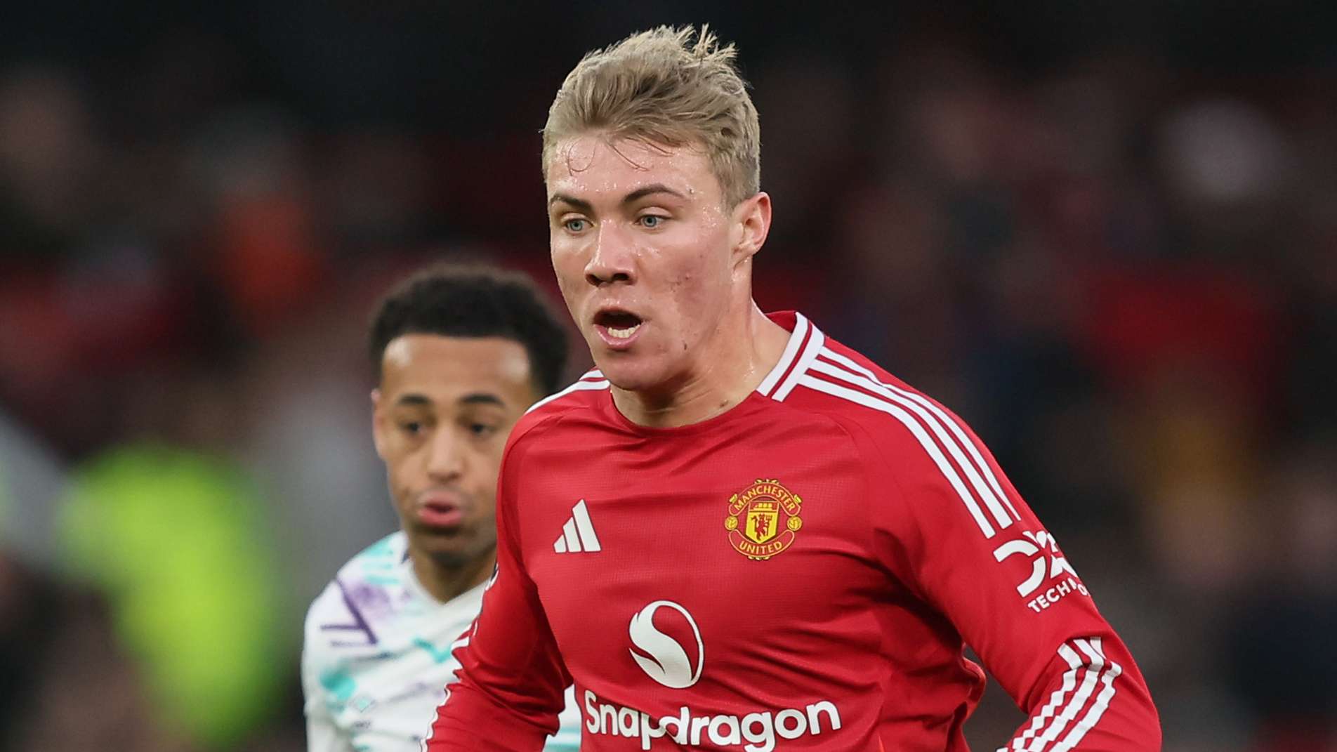 球队中场的 球队中场的